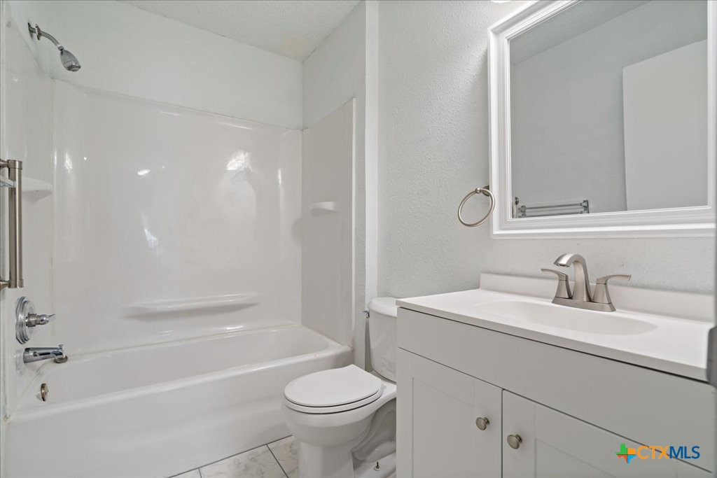 12306 Hickorystick Cove Property Photo 15