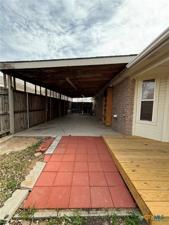 5909 Medina Drive Property Photo 16