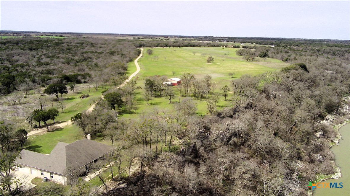 17452 Deer Ridge Road Property Photo 5