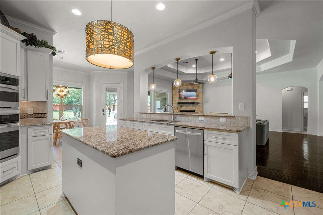 100 Eagle Landing Drive Property Photo 16