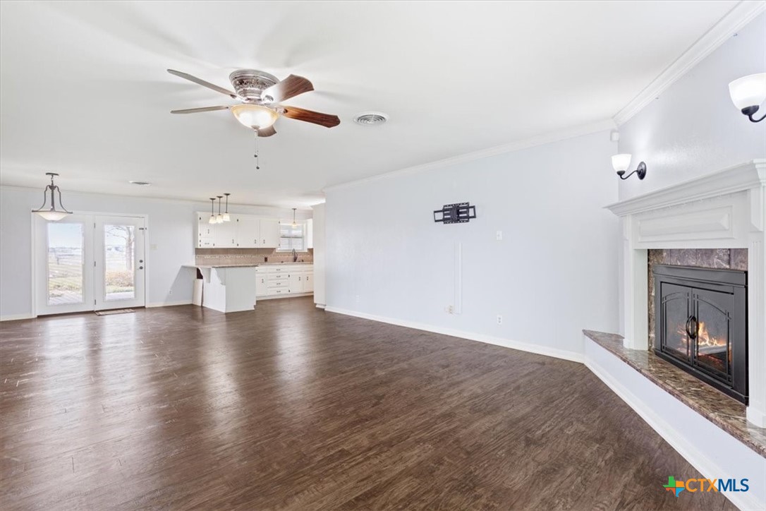306 Brooks Drive Property Photo 10