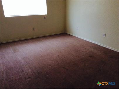 1405 Van Zanten Court Property Photo 3