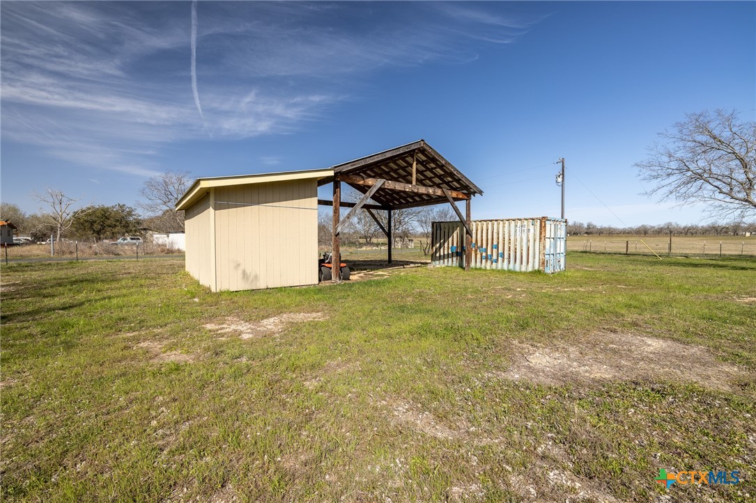 5510 Us Hwy 90 Property Photo 9