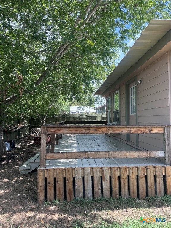 104 S 2nd Street Property Photo 2