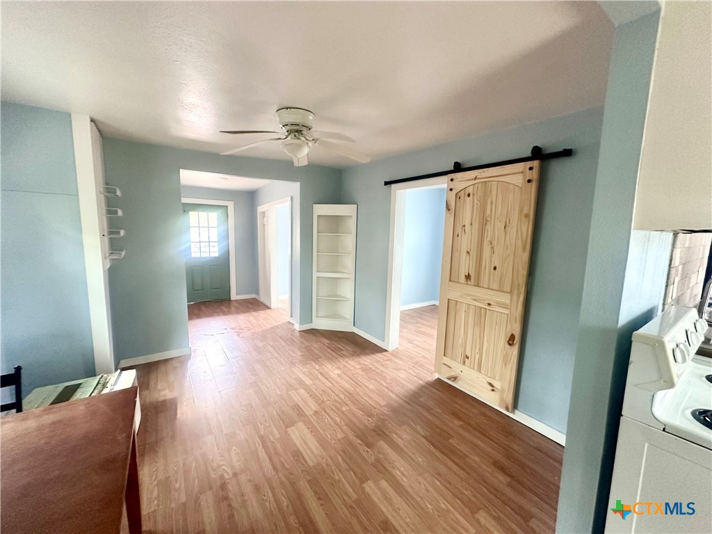 104 S 2nd Street Property Photo 9