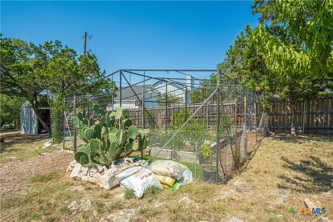 1424 Estate Drive Property Photo 23