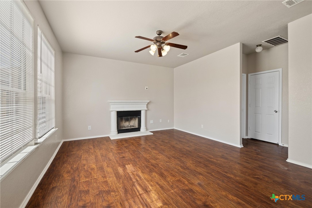 5804 Drystone Lane Property Photo 8