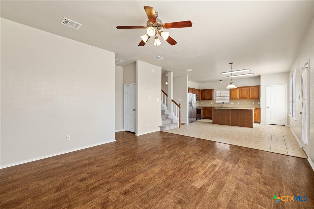 5804 Drystone Lane Property Photo 10