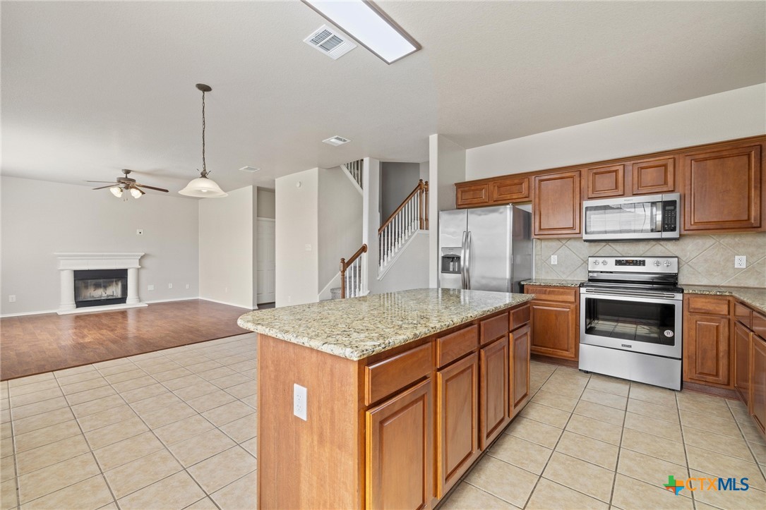 5804 Drystone Lane Property Photo 14