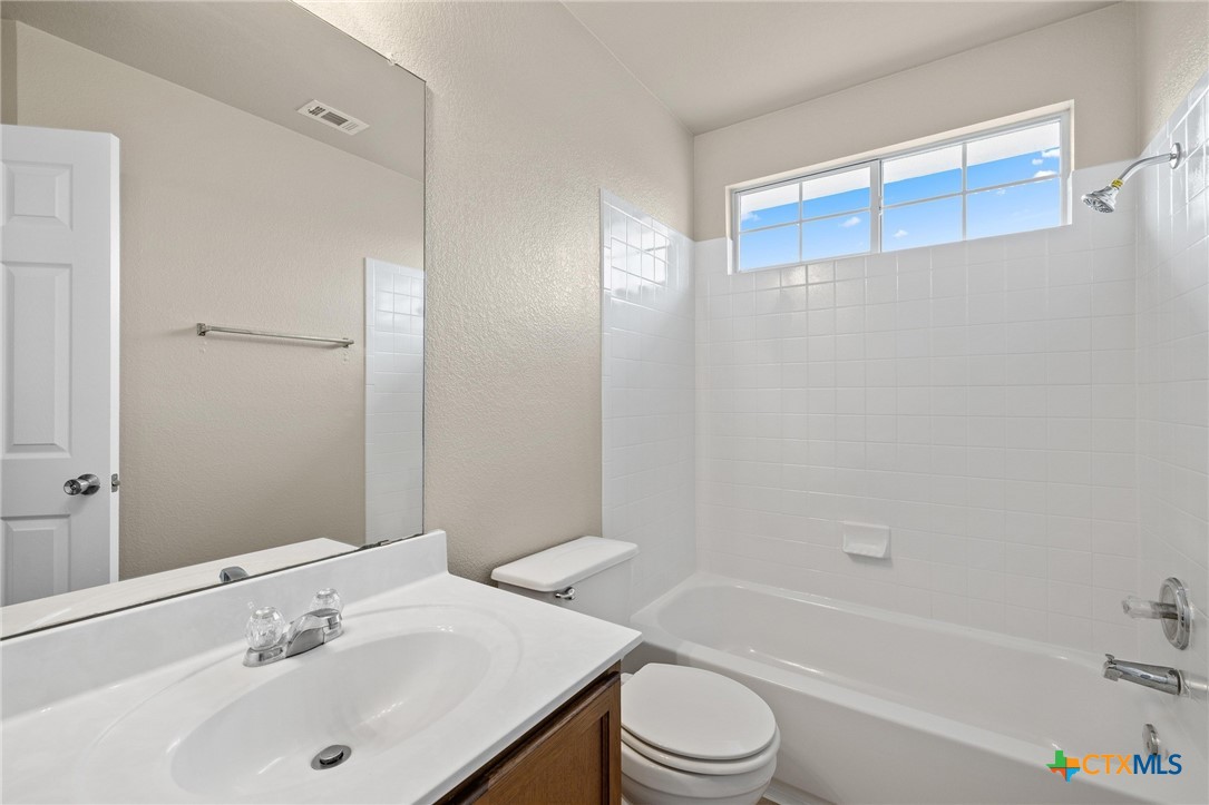 5804 Drystone Lane Property Photo 24