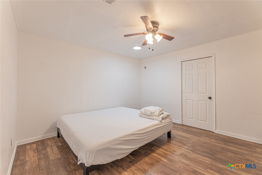 1129 Chippendale Drive Property Photo 16