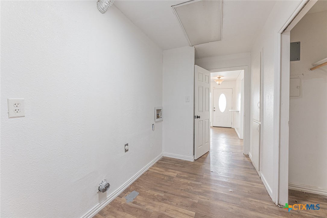 1129 Chippendale Drive Property Photo 18