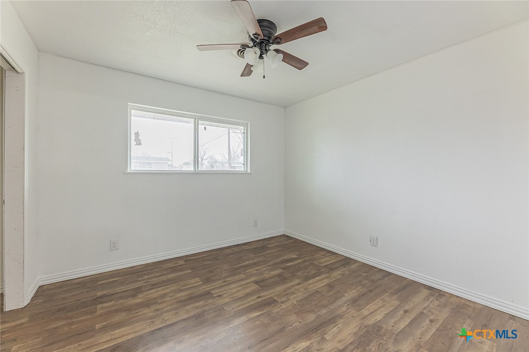 1129 Chippendale Drive Property Photo 20