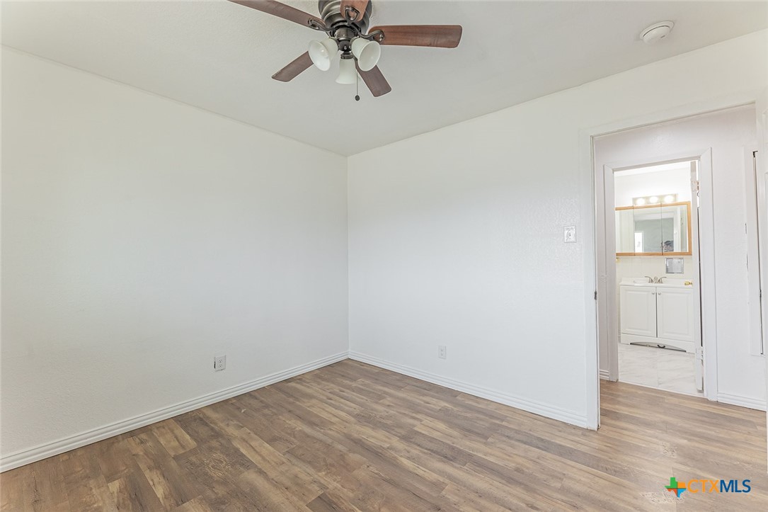 1129 Chippendale Drive Property Photo 22
