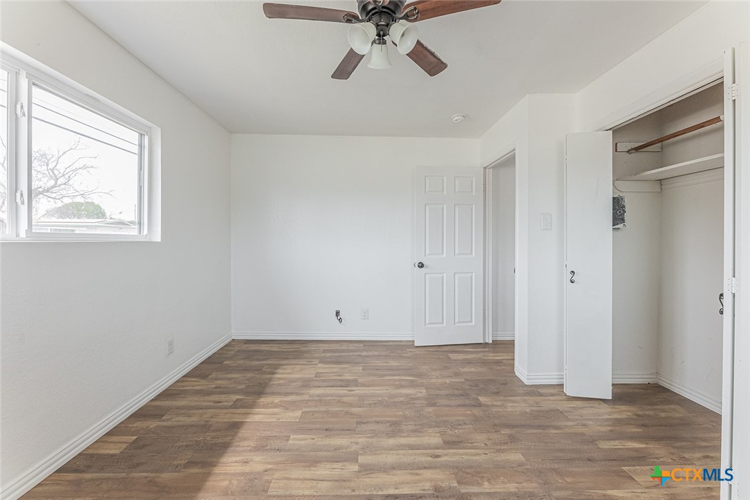 1129 Chippendale Drive Property Photo 30