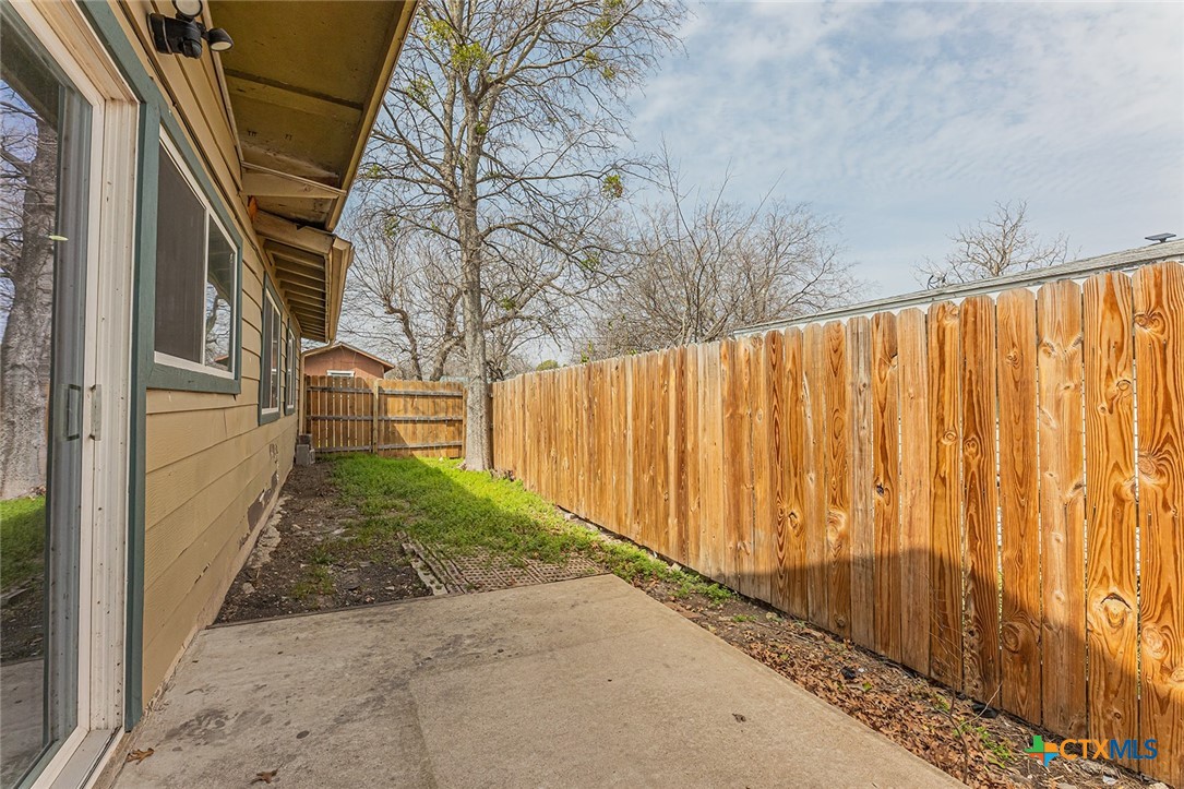 1129 Chippendale Drive Property Photo 31