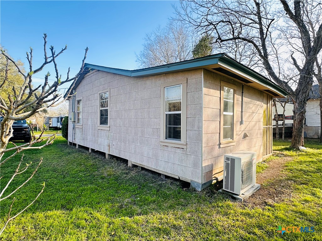 111 Theresa Street Property Photo 13