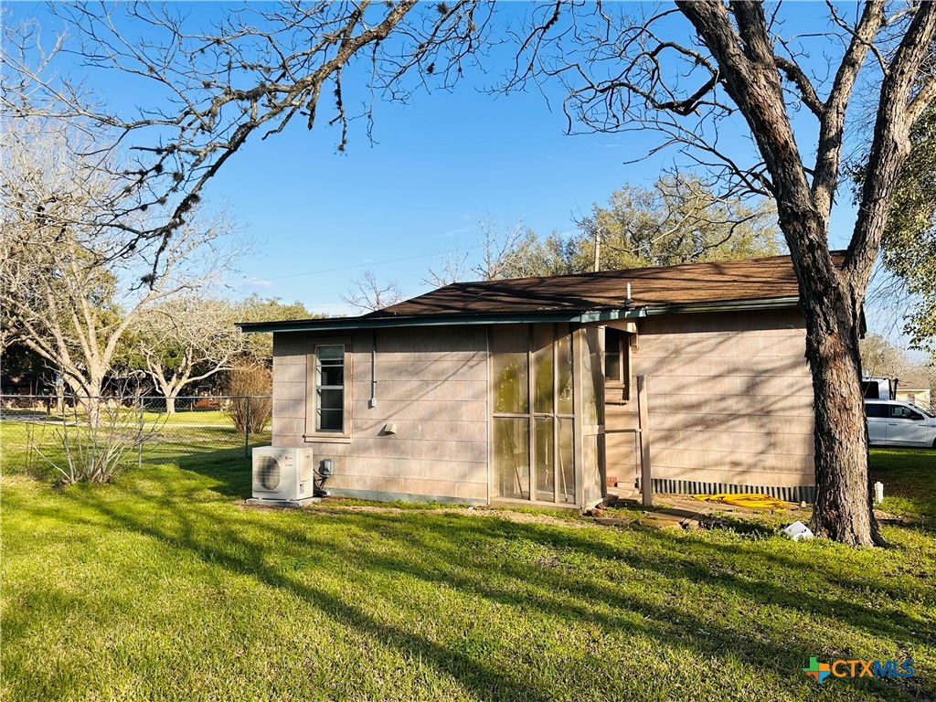 111 Theresa Street Property Photo 14