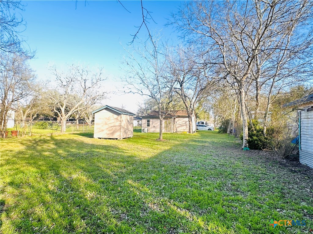 111 Theresa Street Property Photo 16