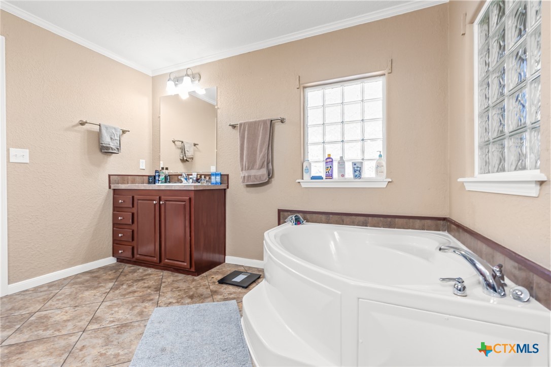 13268 Fm 2601 Property Photo 35