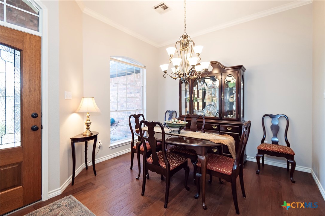 10911 Bridgeport Drive Property Photo 6