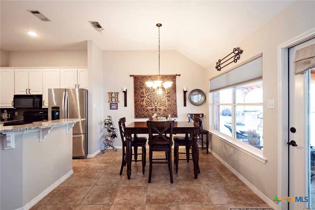 10911 Bridgeport Drive Property Photo 11