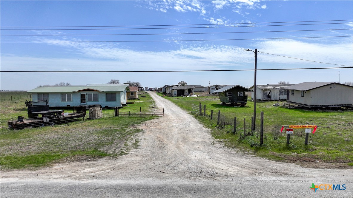 8205 W Interstate 10 Property Photo 17