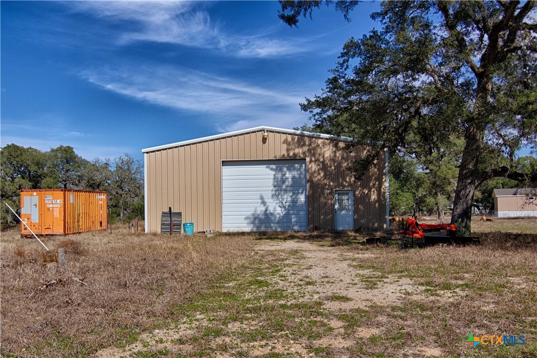 158 Private Road 1053 Property Photo 4