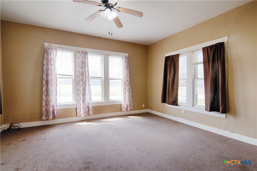 106 Lay Street Property Photo 8