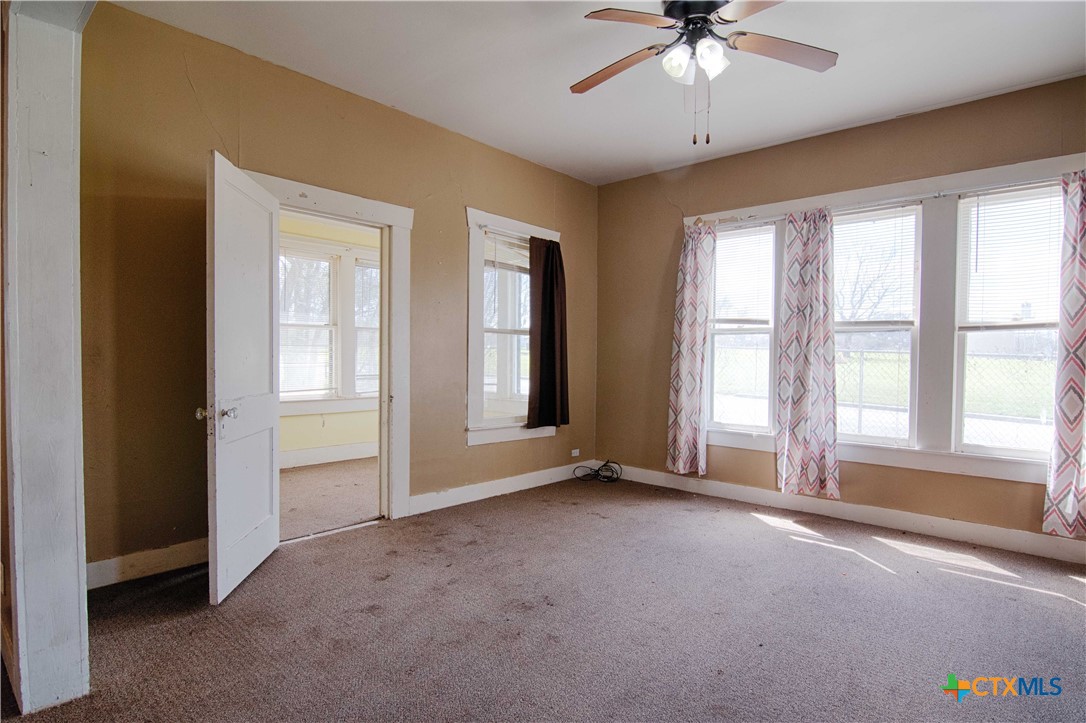 106 Lay Street Property Photo 9