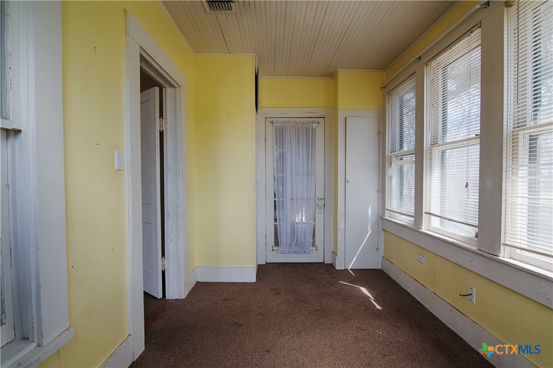 106 Lay Street Property Photo 13