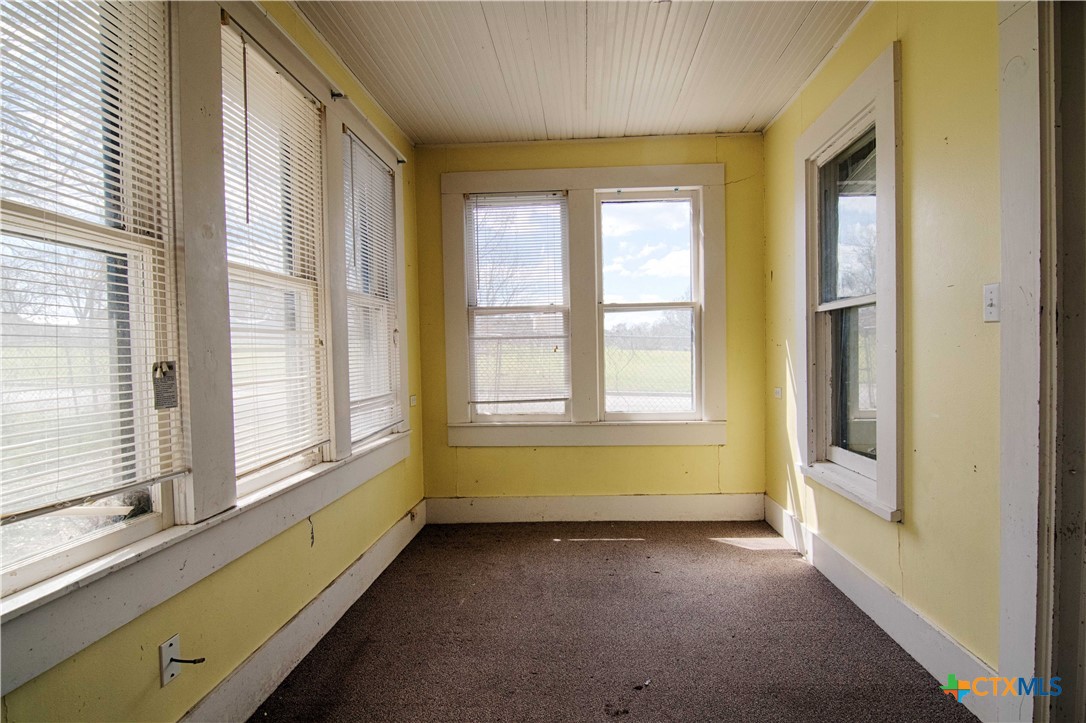 106 Lay Street Property Photo 14