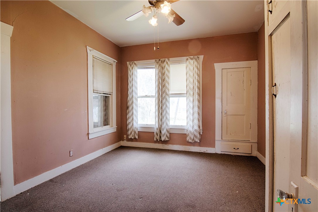 106 Lay Street Property Photo 20