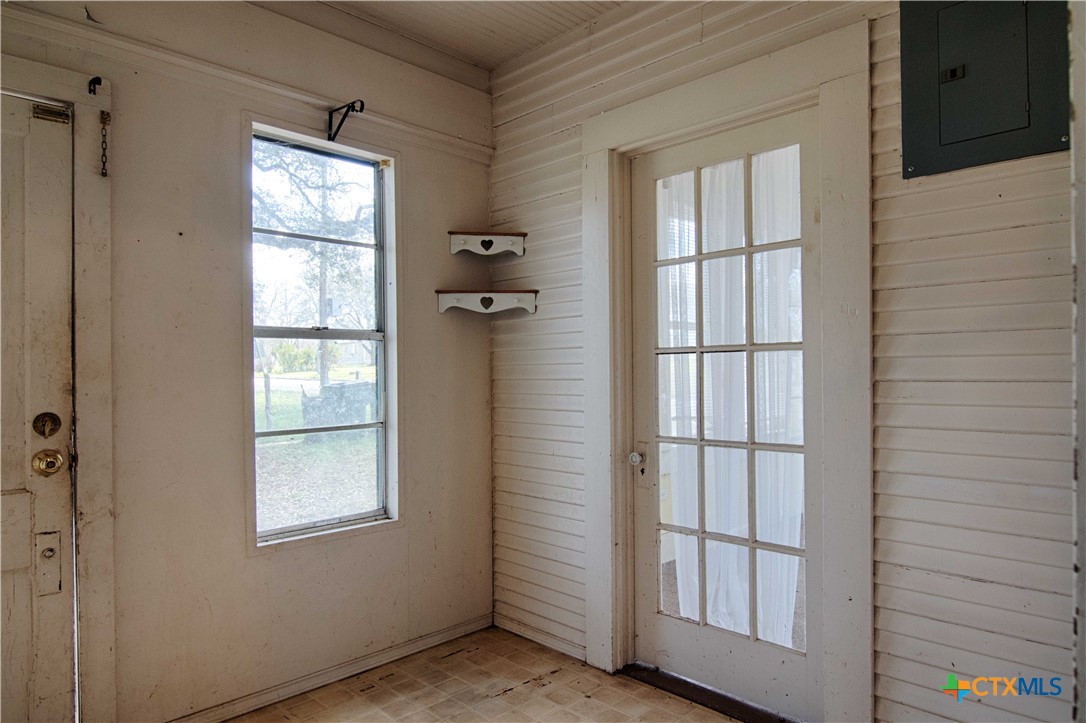 106 Lay Street Property Photo 22