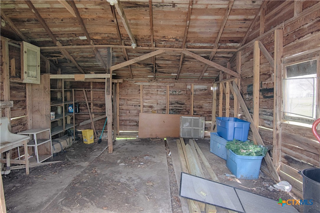 106 Lay Street Property Photo 28