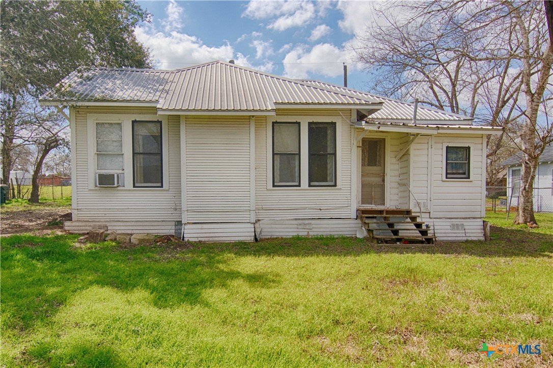106 Lay Street Property Photo 30