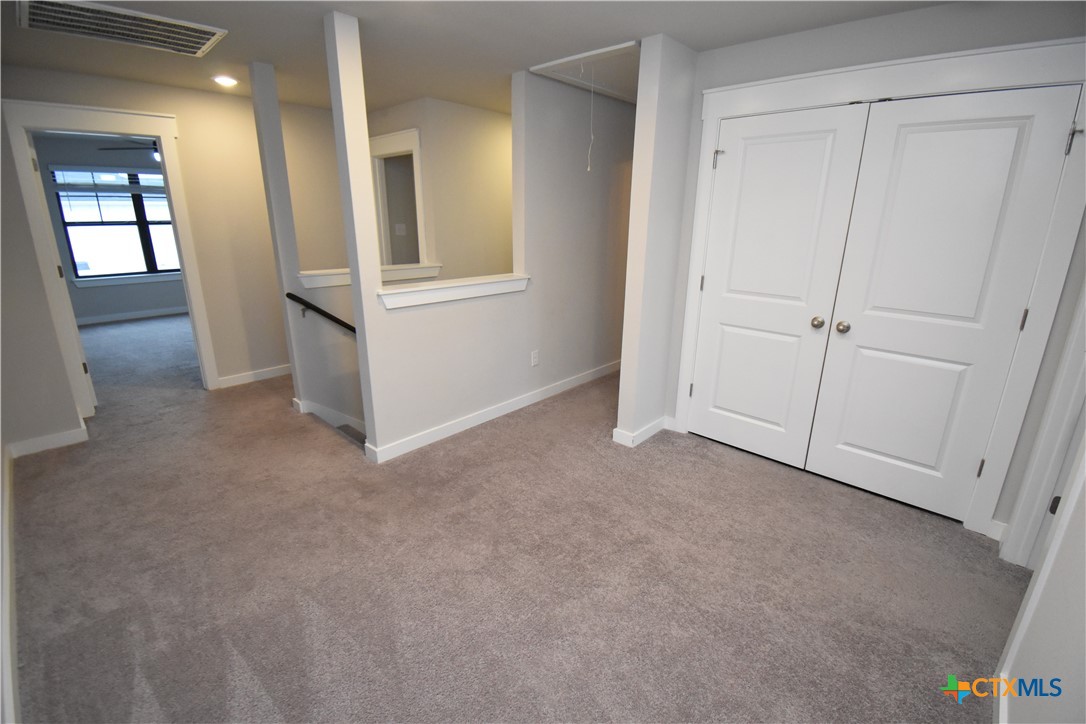 313 Fieldwood Drive C Property Photo 12