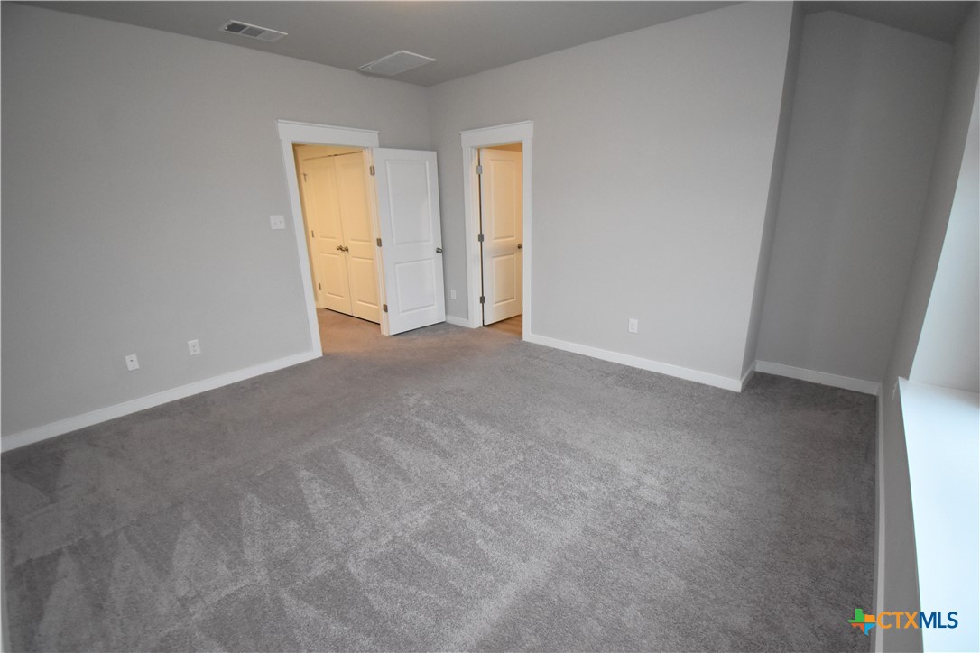 313 Fieldwood Drive C Property Photo 14