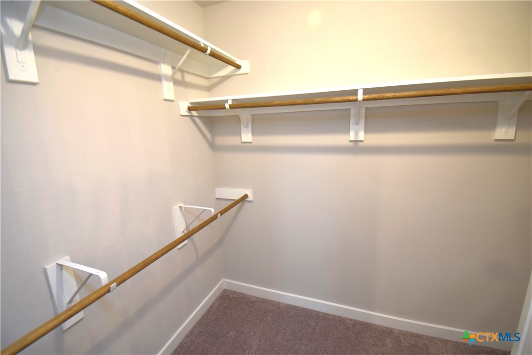 313 Fieldwood Drive C Property Photo 18
