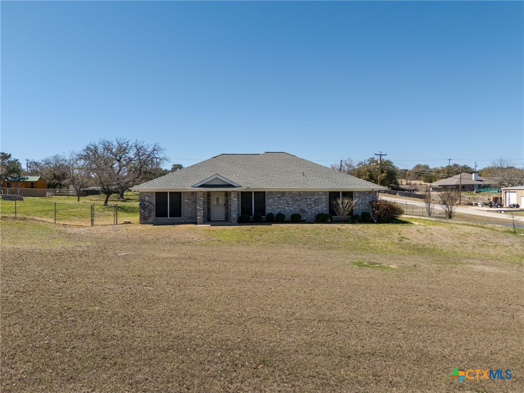 208 County Road 4963 Property Photo