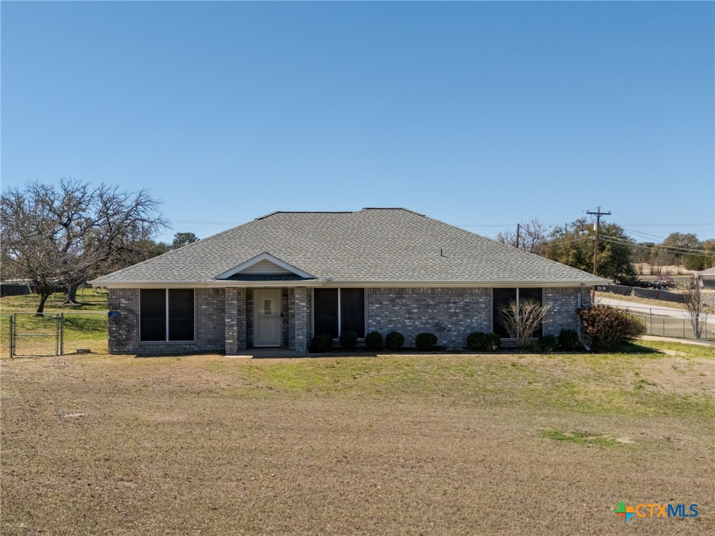 208 County Road 4963 Property Photo 2