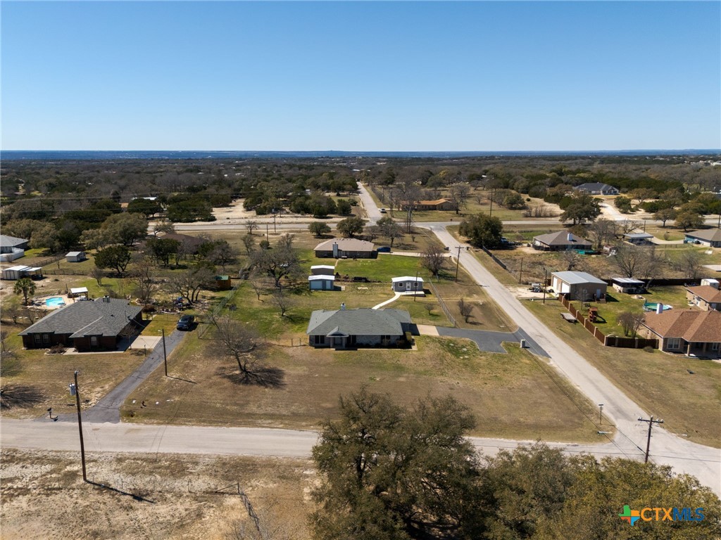 208 County Road 4963 Property Photo 4
