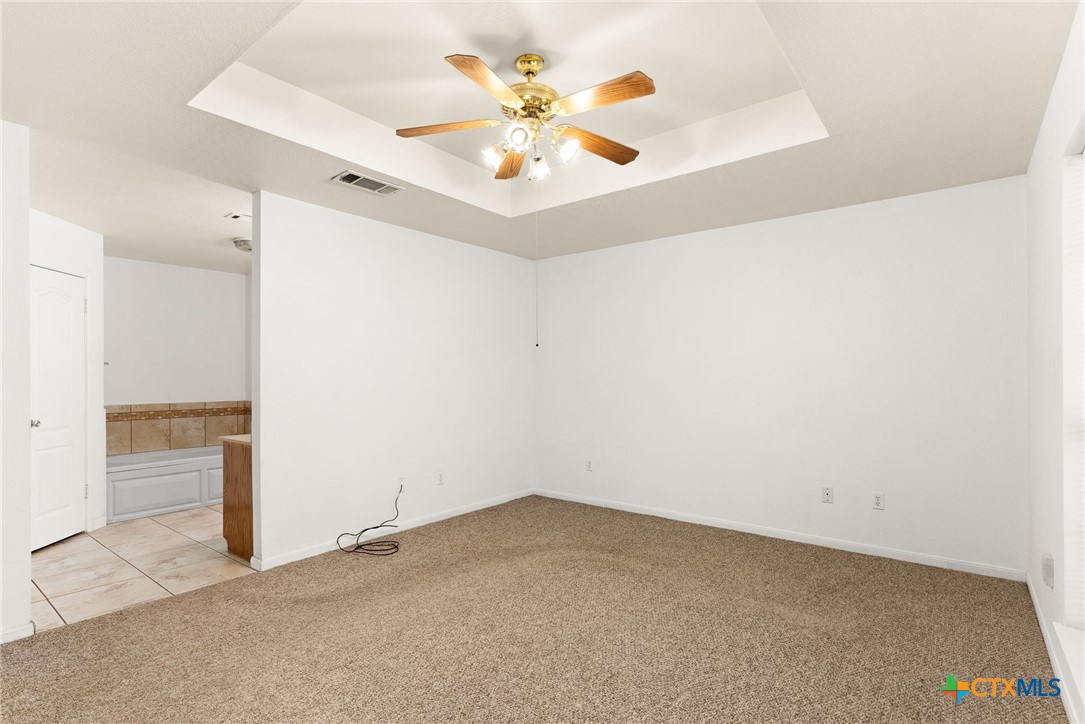 208 County Road 4963 Property Photo 15