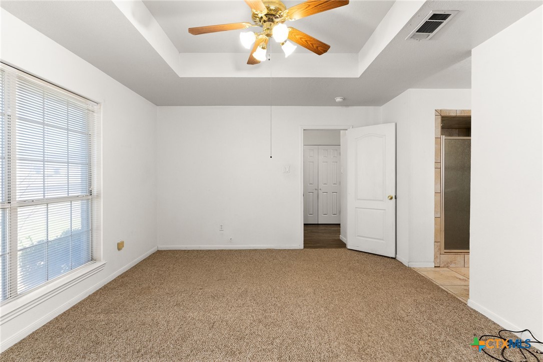 208 County Road 4963 Property Photo 16