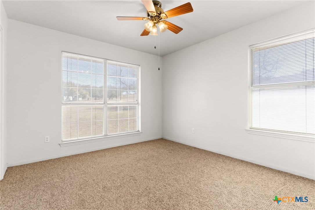 208 County Road 4963 Property Photo 22