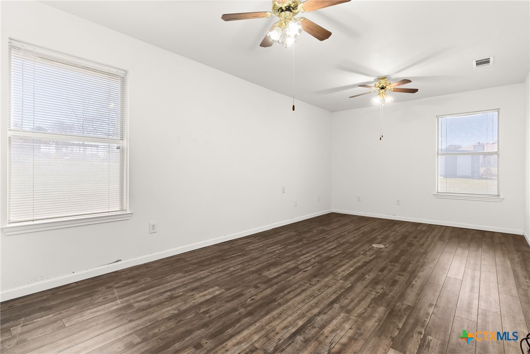 208 County Road 4963 Property Photo 25