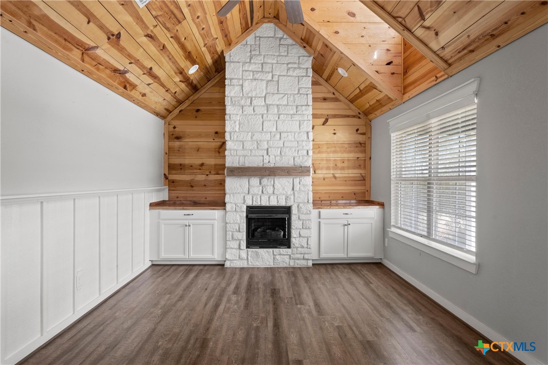 153 Cedar Shadow Lane Property Photo 8