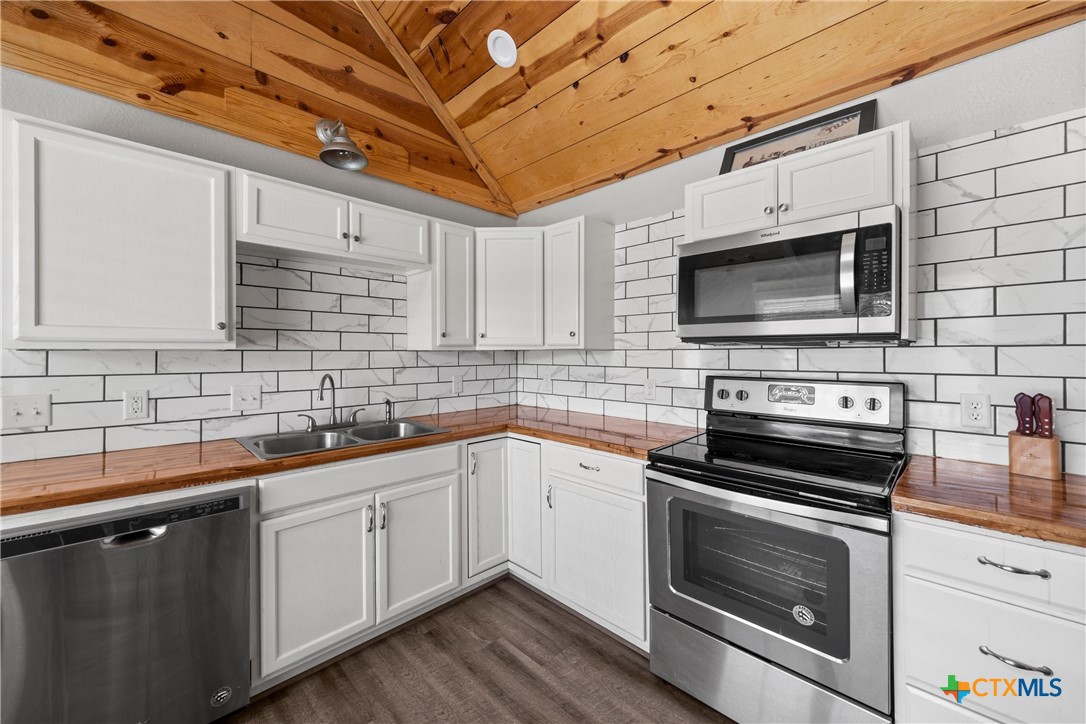 153 Cedar Shadow Lane Property Photo 15