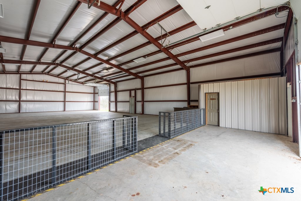 803 Oil Patch Lane Property Photo 11
