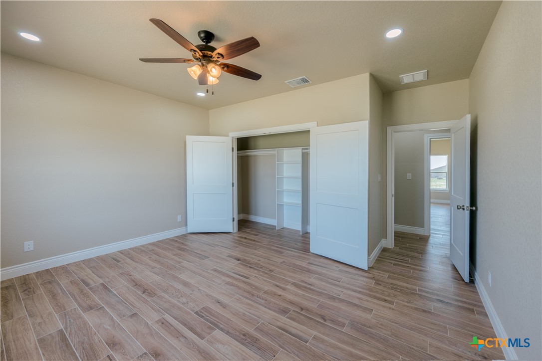 301 Honeysuckle Lane Property Photo 22